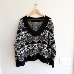 By Anthropologie Slouchy Textured V-Neck Long Sleeve Sweater Black M